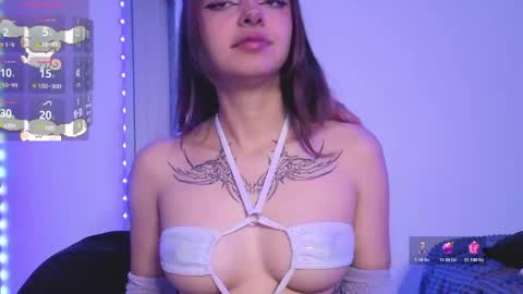 Snapshot of nixxi_ chatting on 04/12/26, 07:02 nix online show from 04/12/26, 07:02