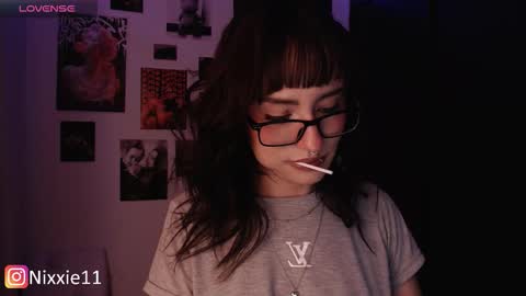 Nixxie  online show from 11/22/25, 01:26