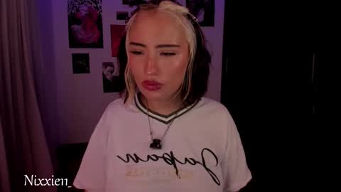 Snapshot of nixxie_ chatting on 03/07/26, 02:30 Nixxie online show from 03/07/26, 02:30