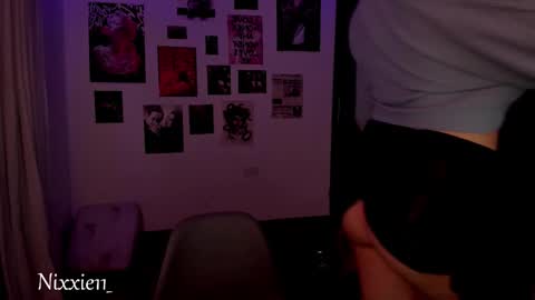 Snapshot of nixxie_ chatting on 03/12/26, 02:07 Nixxie online show from 03/12/26, 02:07