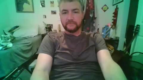 Snapshot of njoefats420 chatting on 05/24/26, 11:15 njoefats420 online show from 05/24/26, 11:15