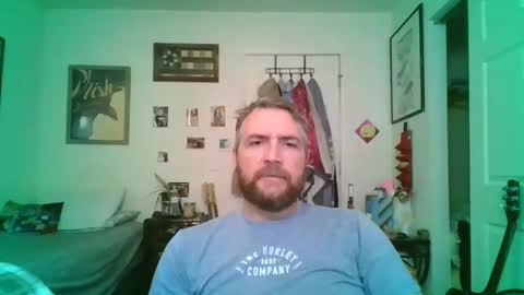 Snapshot of njoefats420 chatting on 06/08/26, 09:59 njoefats420 online show from 06/08/26, 09:59