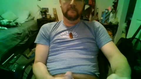 Snapshot of njoefats420 chatting on 06/17/26, 09:23 njoefats420 online show from 06/17/26, 09:23