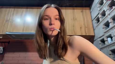 Snapshot of nloraaa chatting on 12/15/25, 06:28 Tears Lora online show from 12/15/25, 06:28