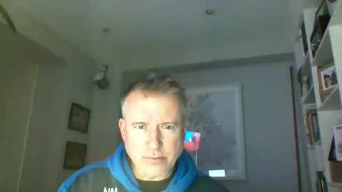 Snapshot of nmmm124347 chatting on 02/11/25, 12:16 nmmm124347 online show from 02/11/25, 12:16