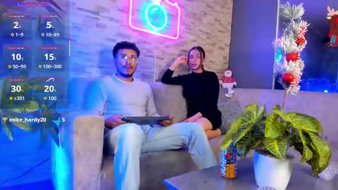 noa_n_luxy online show from 12/05/25, 03:59