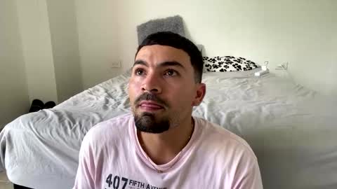 Snapshot of noah_3050 chatting on 10/21/25, 05:35 noah_3050 online show from 10/21/25, 05:35