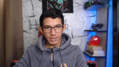 Sebastian online show from 03/05/25, 04:24