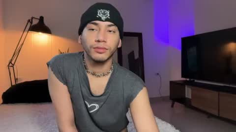 noah_and_steven online show from 08/01/26, 11:31