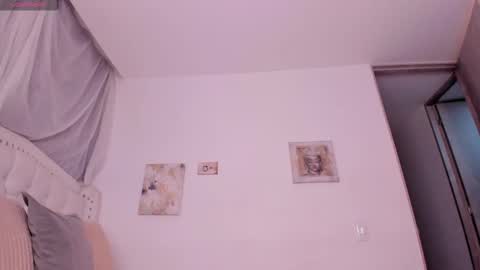 Sara  online show from 09/29/25, 11:31