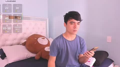 Snapshot of noah_big_cock_ chatting on 10/02/25, 11:39 Noah online show from 10/02/25, 11:39