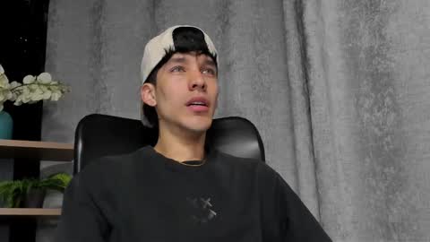 Noah Brigth online show from 02/27/25, 12:43