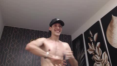 Noah Brigth online show from 03/05/25, 06:12