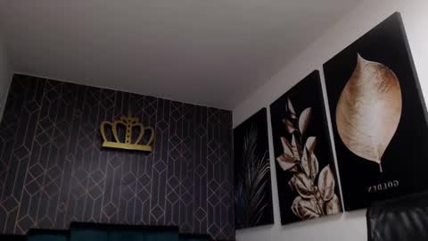 Noah Brigth online show from 03/09/25, 01:14