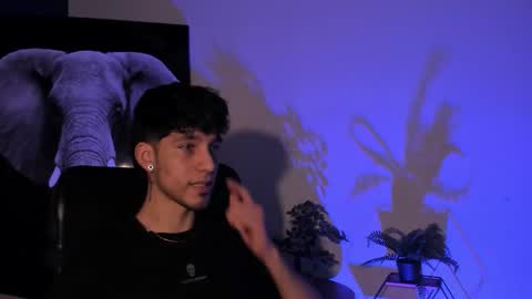 Noah Brigth online show from 10/09/25, 02:53