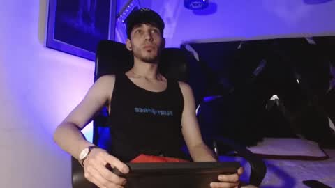 Noah Brigth online show from 11/06/25, 03:07