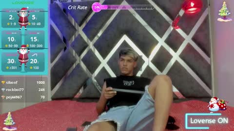 Snapshot of noah_carter66 chatting on 01/05/25, 01:04 noah online show from 01/05/25, 01:04