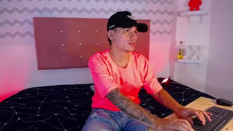 NOAH  online show from 01/08/25, 01:32