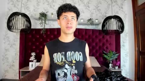 Snapshot of noah_dupont_ chatting on 09/18/25, 08:11 noah_dupont_ online show from 09/18/25, 08:11