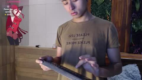 Snapshot of noah_dupont_ chatting on 10/06/25, 07:44 noah_dupont_ online show from 10/06/25, 07:44