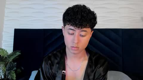 noah_dupont_ online show from 01/05/26, 05:27