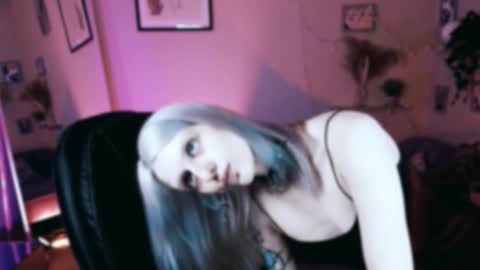 REAL name LiaDM are always open online show from 02/05/26, 01:05