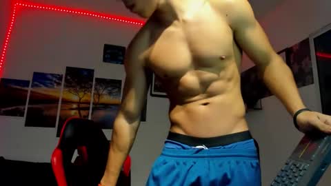 Snapshot of noah_flynn1 chatting on 12/01/25, 07:46 noah_flynn1 online show from 12/01/25, 07:46