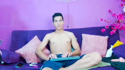 Noah online show from 02/04/26, 03:07