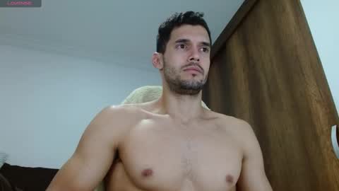 Snapshot of noah_jhonsonn chatting on 03/09/25, 11:47 Noah online show from 03/09/25, 11:47