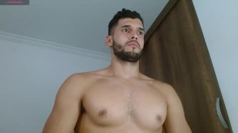 Snapshot of noah_jhonsonn chatting on 10/04/25, 06:17 Noah online show from 10/04/25, 06:17