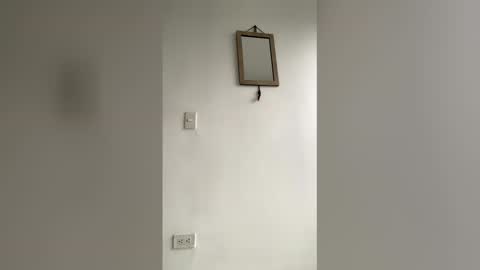 Snapshot of noah_keller chatting on 04/16/26, 11:44 noah_keller online show from 04/16/26, 11:44