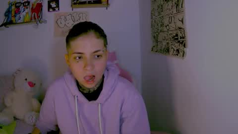 Snapshot of noah_martini chatting on 03/06/26, 04:25 noah hehim online show from 03/06/26, 04:25