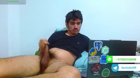 noah_meyer_ online show from 11/21/25, 08:02