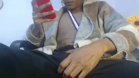 Noah Millers online show from 02/12/25, 05:05