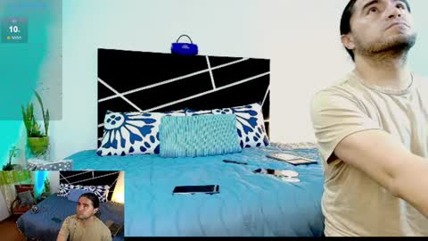 Snapshot of noah_n_luxxy chatting on 06/19/26, 02:38 Noah and Luxy online show from 06/19/26, 02:38
