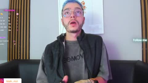    online show from 02/03/25, 12:03