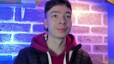    online show from 09/16/25, 12:39