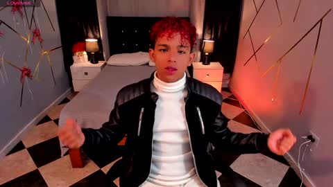 Snapshot of noah_smith04 chatting on 12/11/24, 11:51 noah_smith04 online show from 12/11/24, 11:51