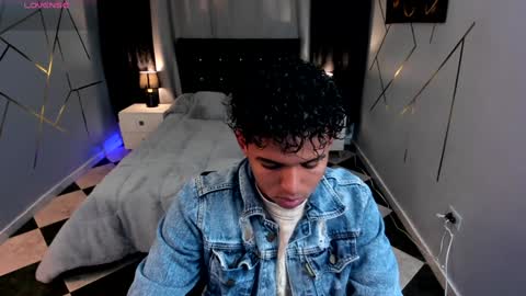 Snapshot of noah_smith04 chatting on 01/29/25, 12:45 noah_smith04 online show from 01/29/25, 12:45