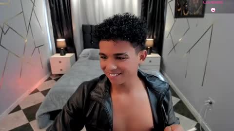 Snapshot of noah_smith04 chatting on 02/21/25, 06:59 noah_smith04 online show from 02/21/25, 06:59