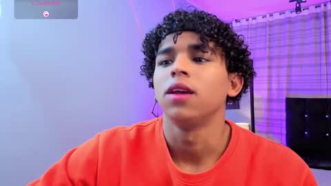 Snapshot of noah_smith04 chatting on 11/27/25, 09:50 noah_smith04 online show from 11/27/25, 09:50