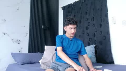 noah tyler  online show from 07/12/26, 03:14