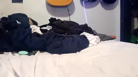 Snapshot of noah_wesley chatting on 11/22/25, 06:01 Noah Wesley online show from 11/22/25, 06:01