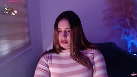 noah_white3 online show from 10/15/25, 04:40