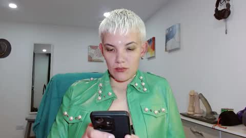 Noah online show from 02/16/26, 05:03