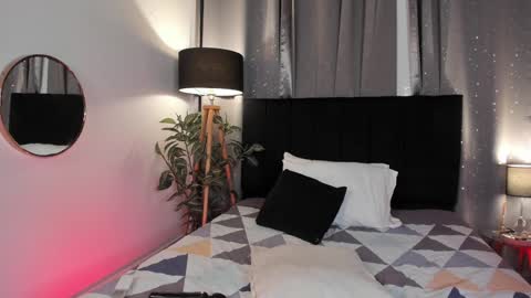 .  . online show from 12/24/24, 12:44