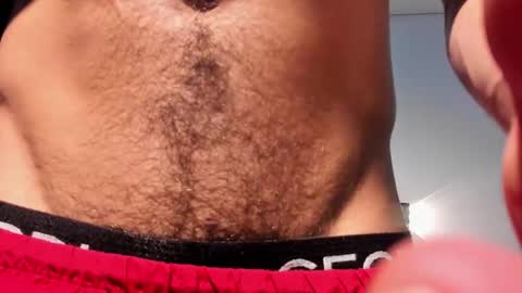 Snapshot of noahbrawn chatting on 11/16/25, 01:28 LIAM- noah online show from 11/16/25, 01:28