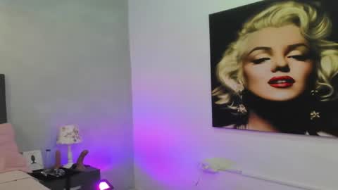 Noah fox online show from 02/19/25, 03:27