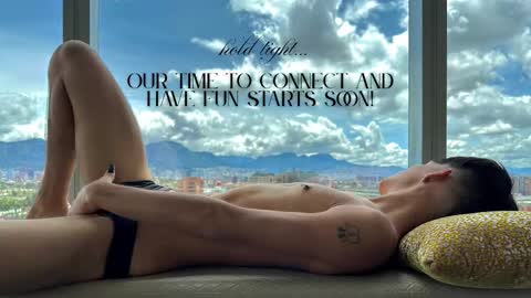 Snapshot of noahh_th03 chatting on 02/21/26, 12:39 Noah online show from 02/21/26, 12:39