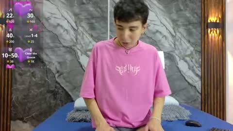 Snapshot of noahwalker__ chatting on 07/01/26, 11:34 online show from 07/01/26, 11:34